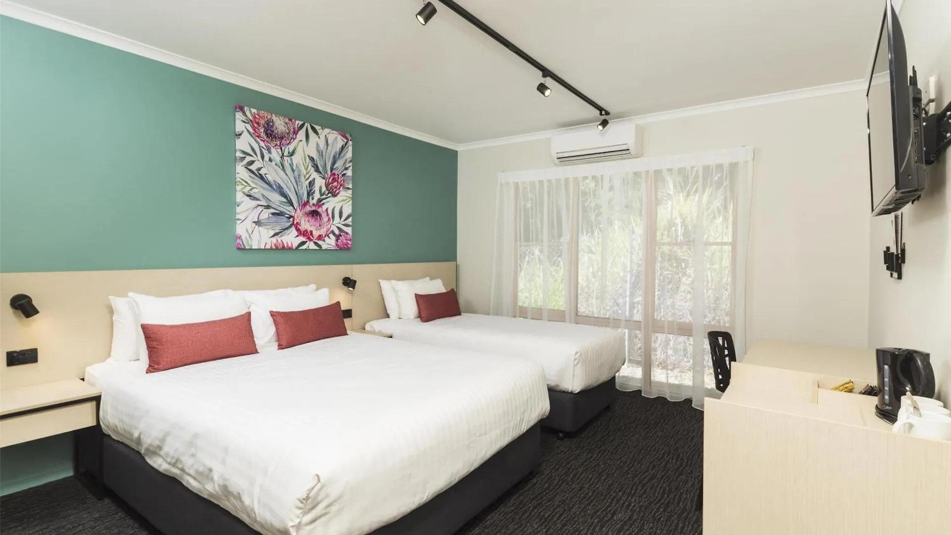 ****  Nightcap At Balaclava Hotel Cairns Australien